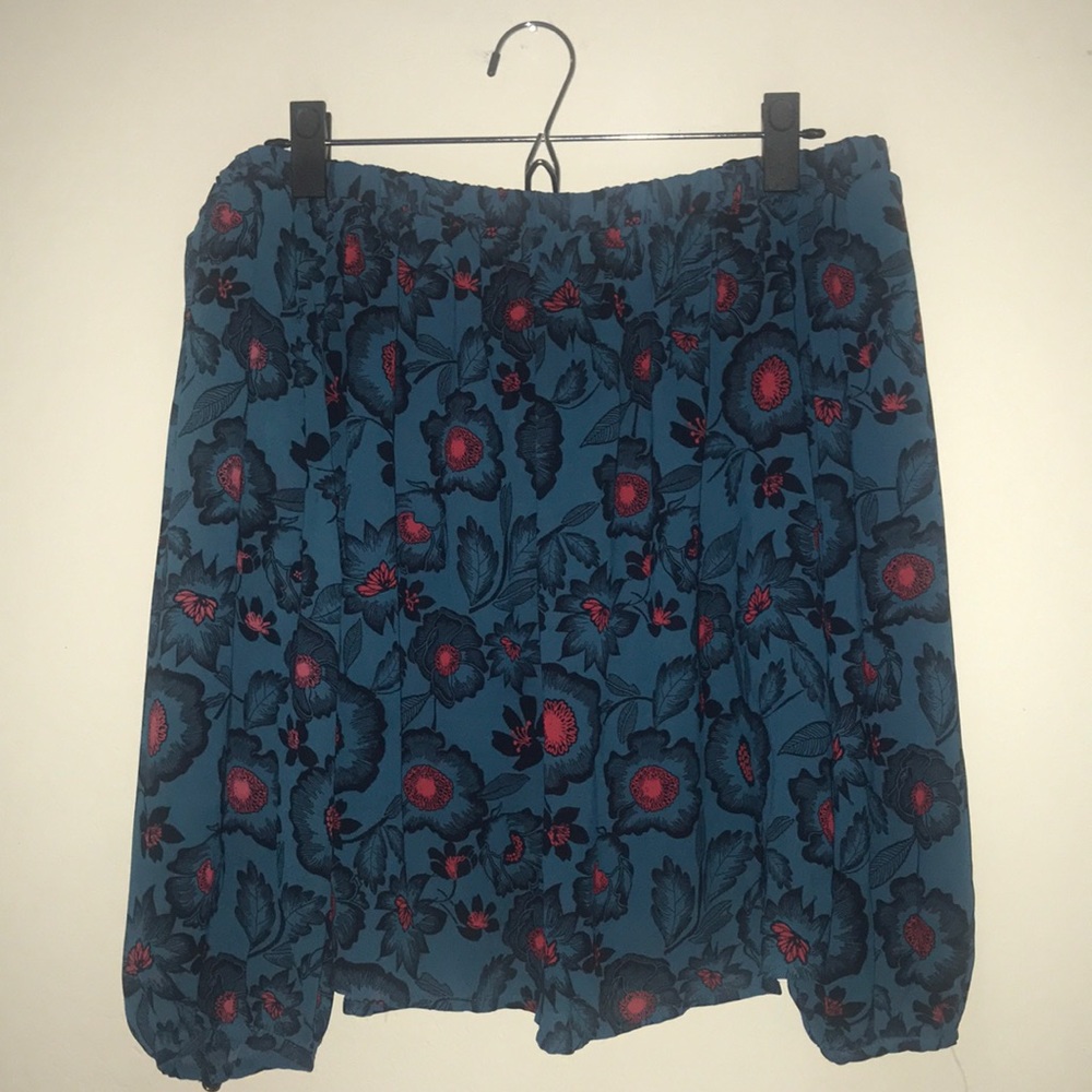 Off shoulder floral top